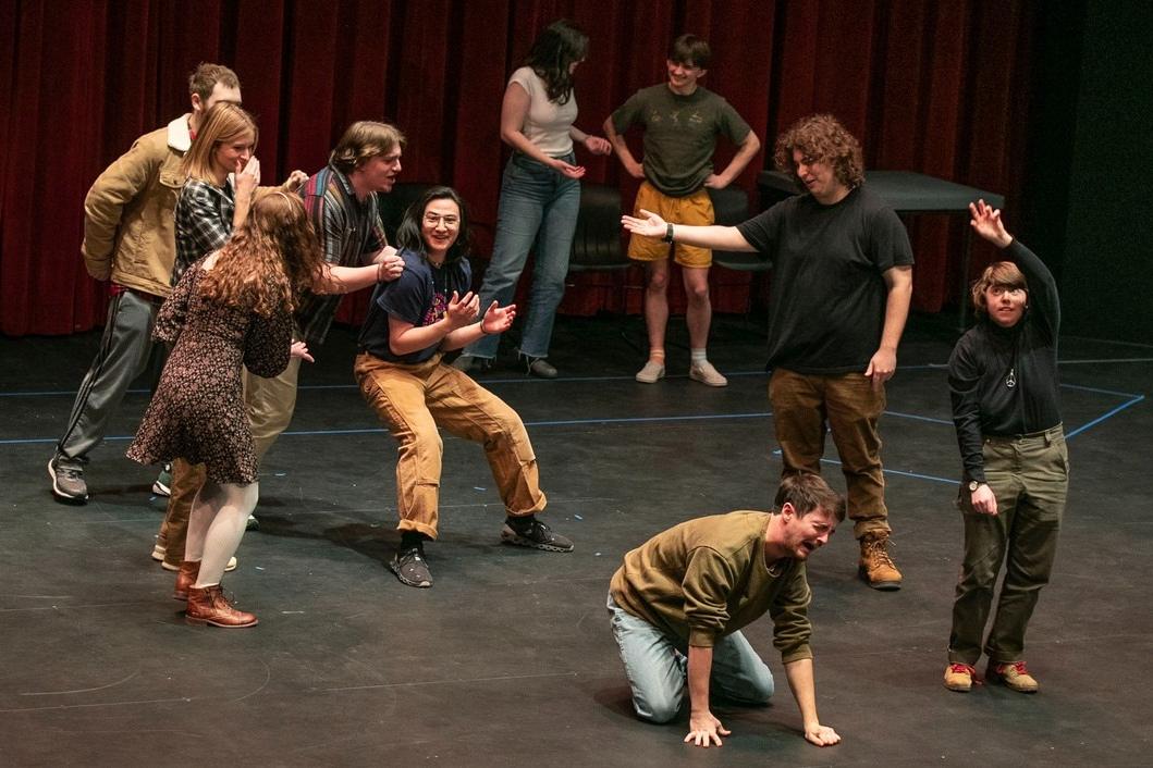 The+Ad-Libs%2C+an+improv+comedy+group%2C+perform+at+the+35th+annual+ComFest+in+Janet+Kinghorn+Bernhard+Theater+at+Skidmore+College.